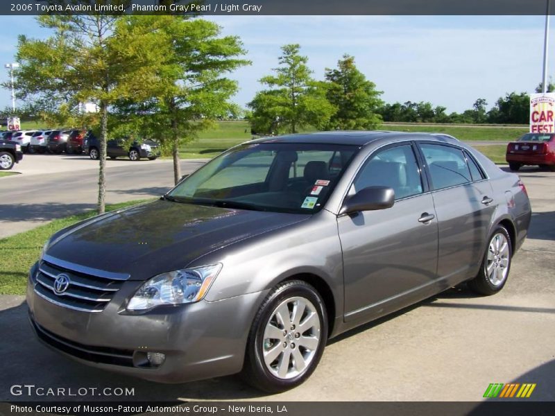 Phantom Gray Pearl / Light Gray 2006 Toyota Avalon Limited