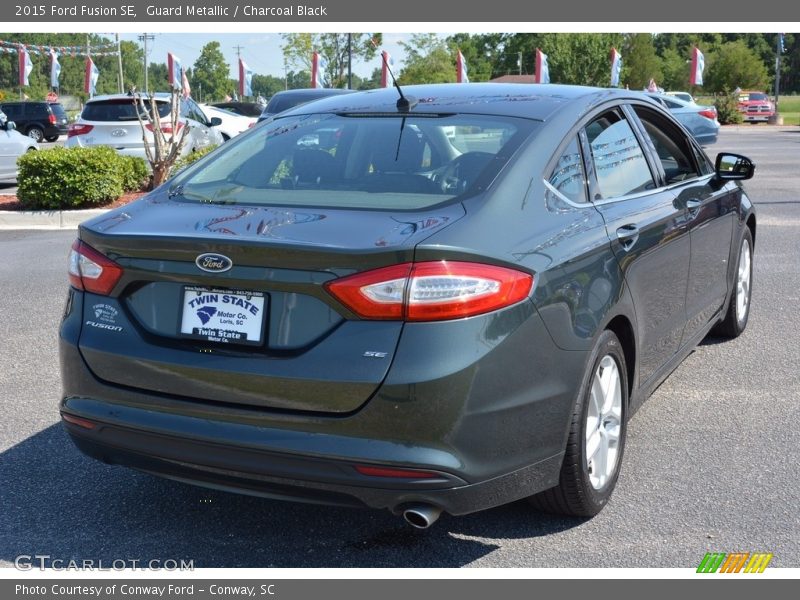 Guard Metallic / Charcoal Black 2015 Ford Fusion SE