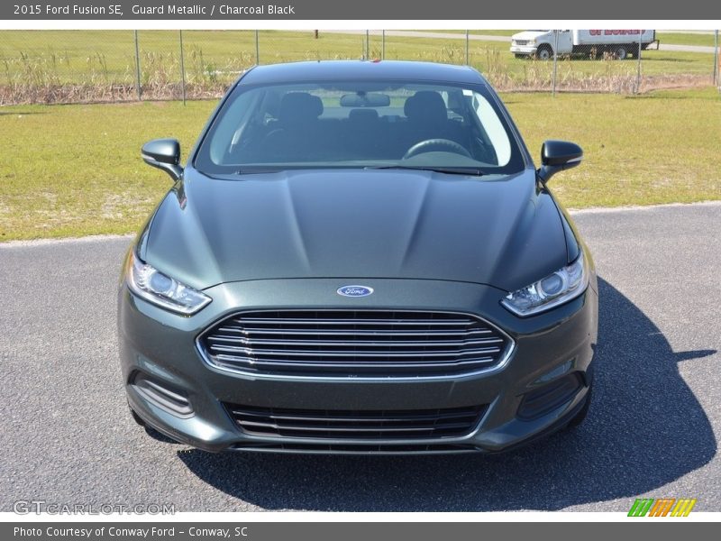 Guard Metallic / Charcoal Black 2015 Ford Fusion SE