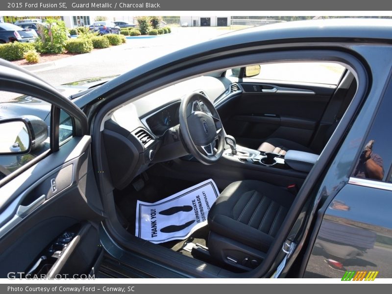 Guard Metallic / Charcoal Black 2015 Ford Fusion SE