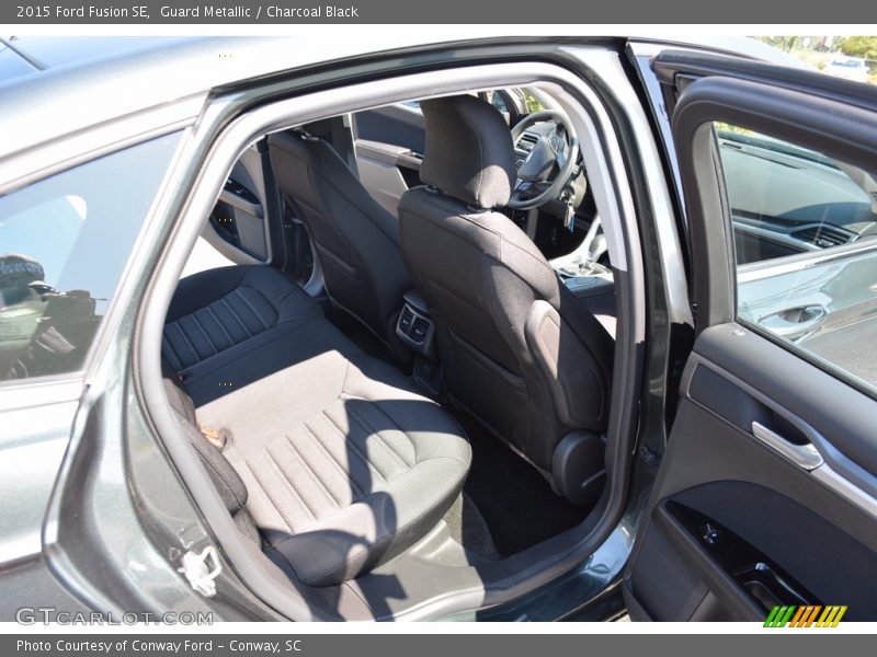 Guard Metallic / Charcoal Black 2015 Ford Fusion SE