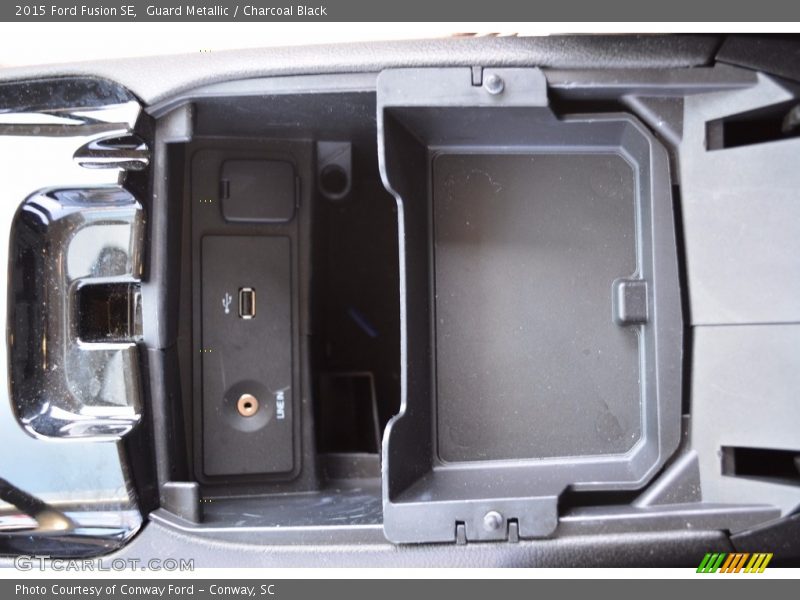 Guard Metallic / Charcoal Black 2015 Ford Fusion SE