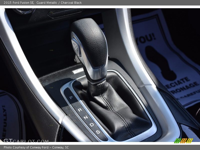 Guard Metallic / Charcoal Black 2015 Ford Fusion SE