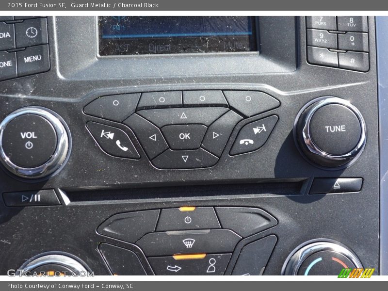 Guard Metallic / Charcoal Black 2015 Ford Fusion SE