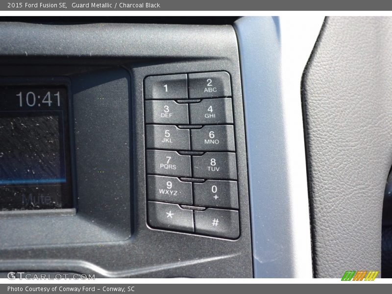 Guard Metallic / Charcoal Black 2015 Ford Fusion SE