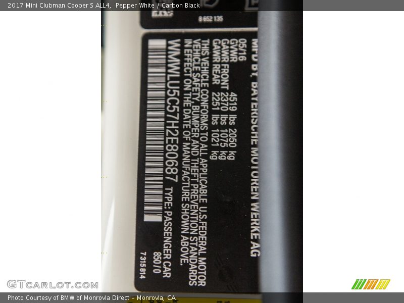 Pepper White / Carbon Black 2017 Mini Clubman Cooper S ALL4