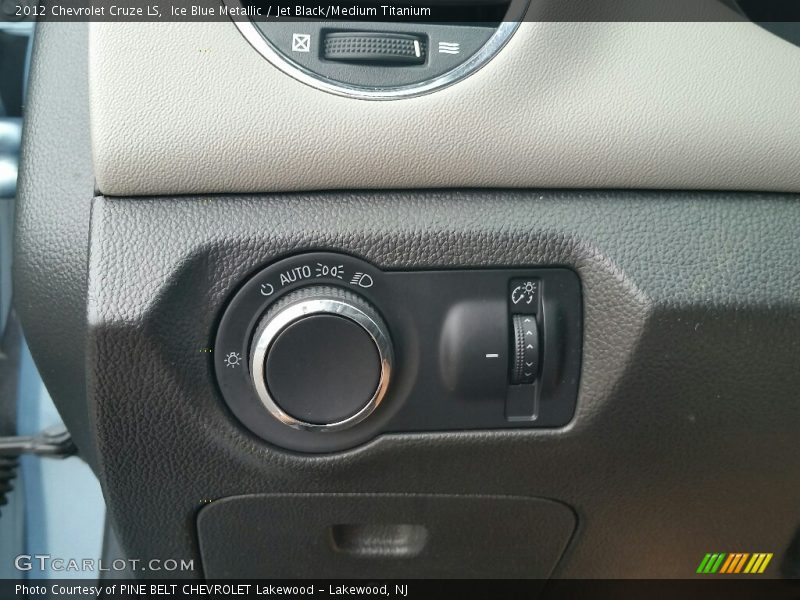 Ice Blue Metallic / Jet Black/Medium Titanium 2012 Chevrolet Cruze LS