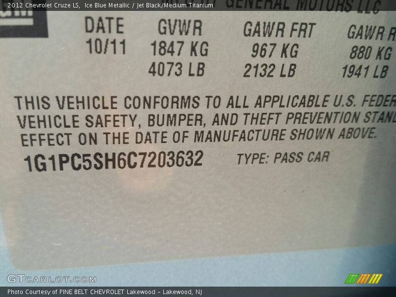Ice Blue Metallic / Jet Black/Medium Titanium 2012 Chevrolet Cruze LS