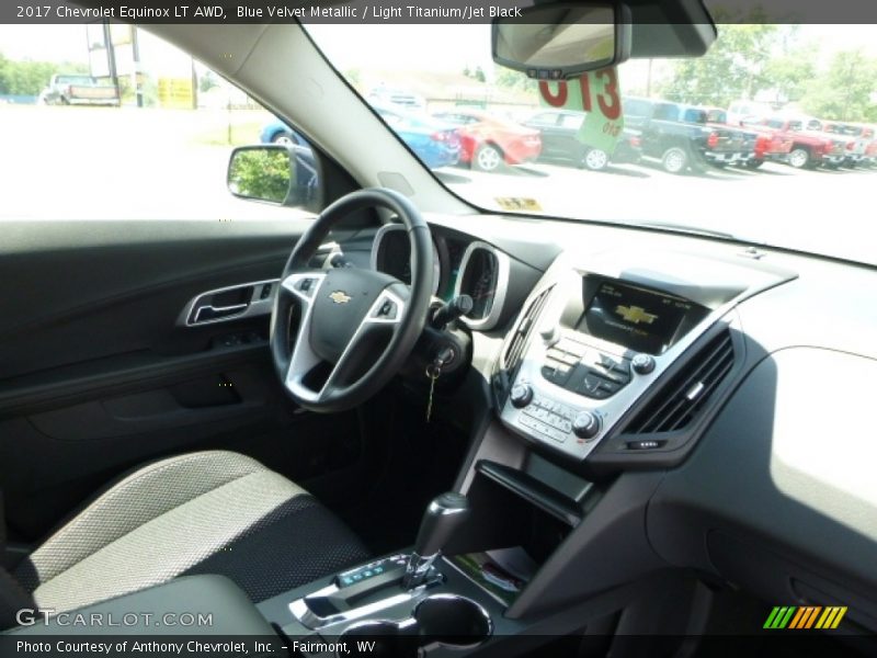 Blue Velvet Metallic / Light Titanium/Jet Black 2017 Chevrolet Equinox LT AWD