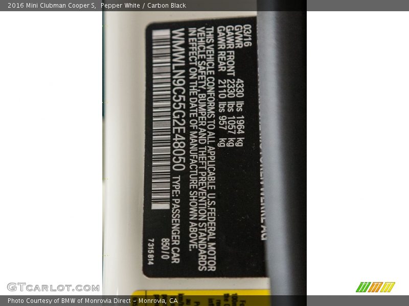 Pepper White / Carbon Black 2016 Mini Clubman Cooper S