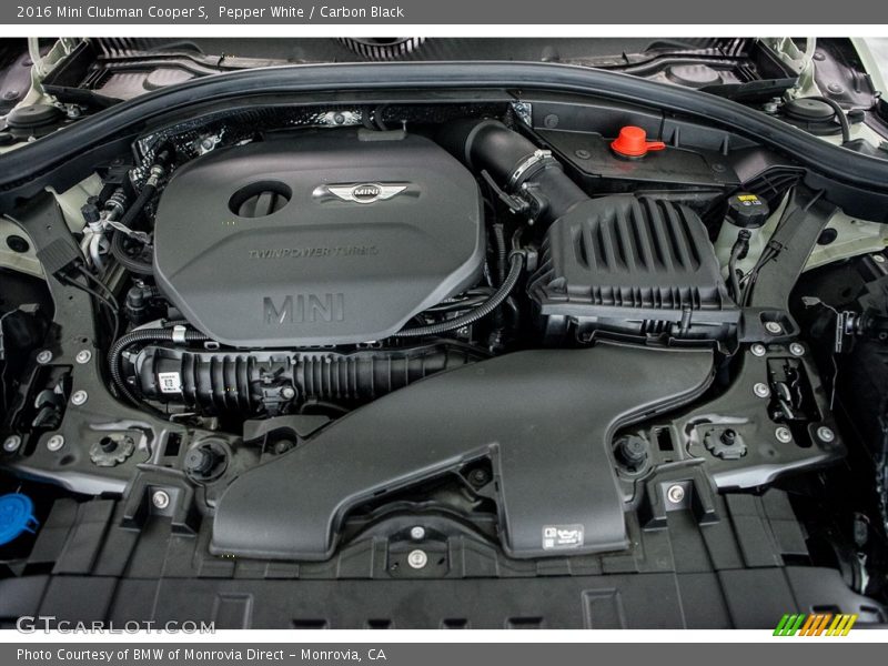 Pepper White / Carbon Black 2016 Mini Clubman Cooper S