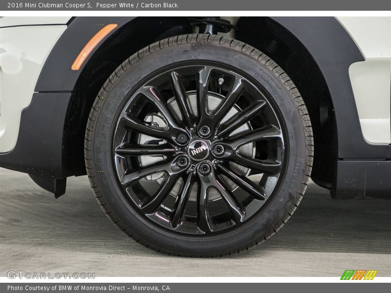 Pepper White / Carbon Black 2016 Mini Clubman Cooper S