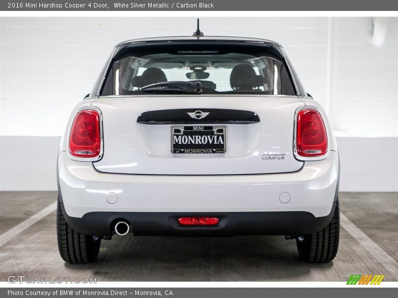 White Silver Metallic / Carbon Black 2016 Mini Hardtop Cooper 4 Door