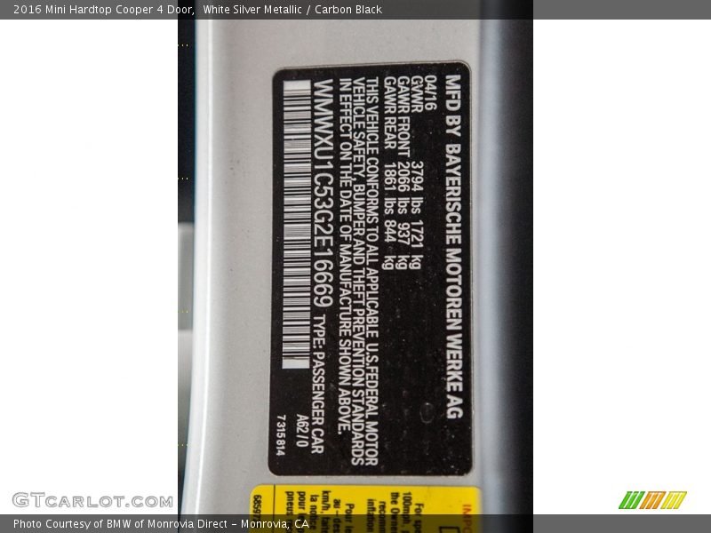 White Silver Metallic / Carbon Black 2016 Mini Hardtop Cooper 4 Door