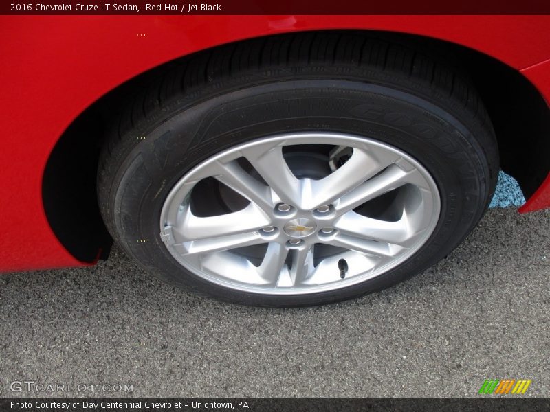 Red Hot / Jet Black 2016 Chevrolet Cruze LT Sedan