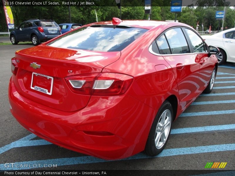 Red Hot / Jet Black 2016 Chevrolet Cruze LT Sedan
