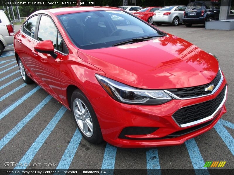 Red Hot / Jet Black 2016 Chevrolet Cruze LT Sedan