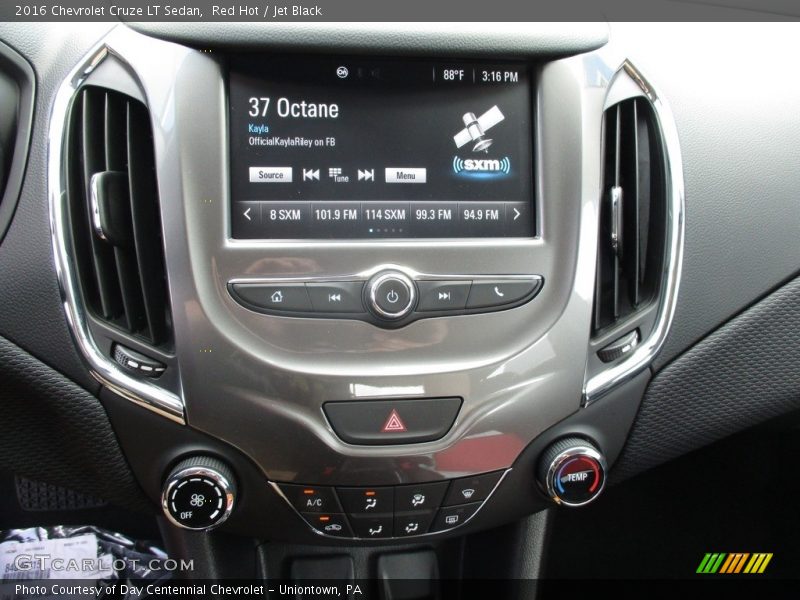 Red Hot / Jet Black 2016 Chevrolet Cruze LT Sedan