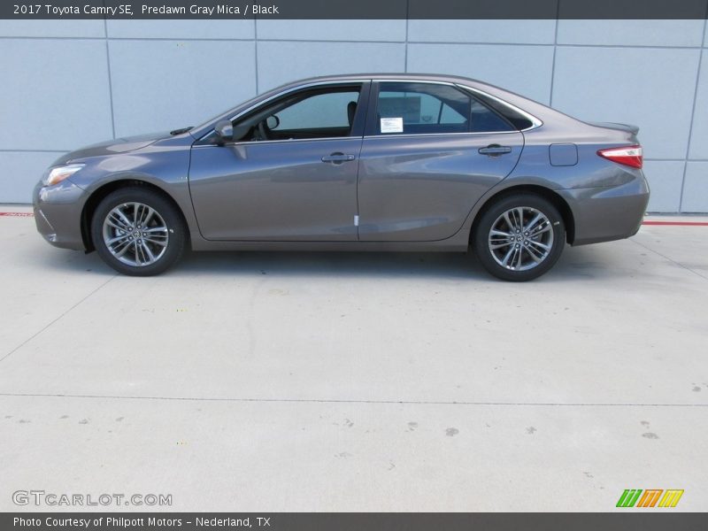  2017 Camry SE Predawn Gray Mica