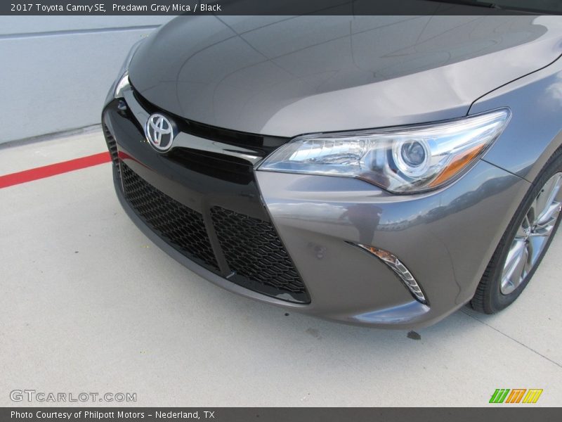 Predawn Gray Mica / Black 2017 Toyota Camry SE