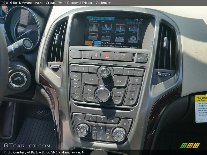 White Diamond Tricoat / Cashmere 2016 Buick Verano Leather Group