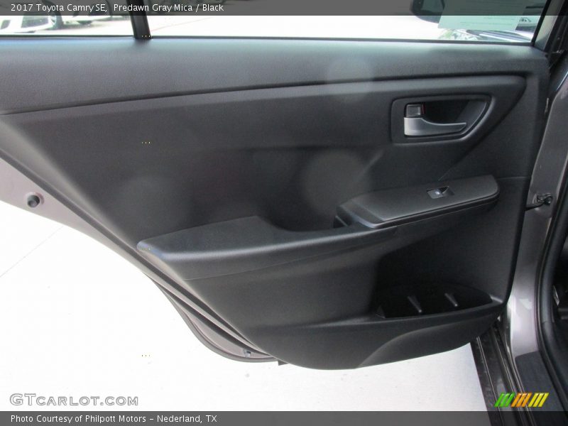 Door Panel of 2017 Camry SE