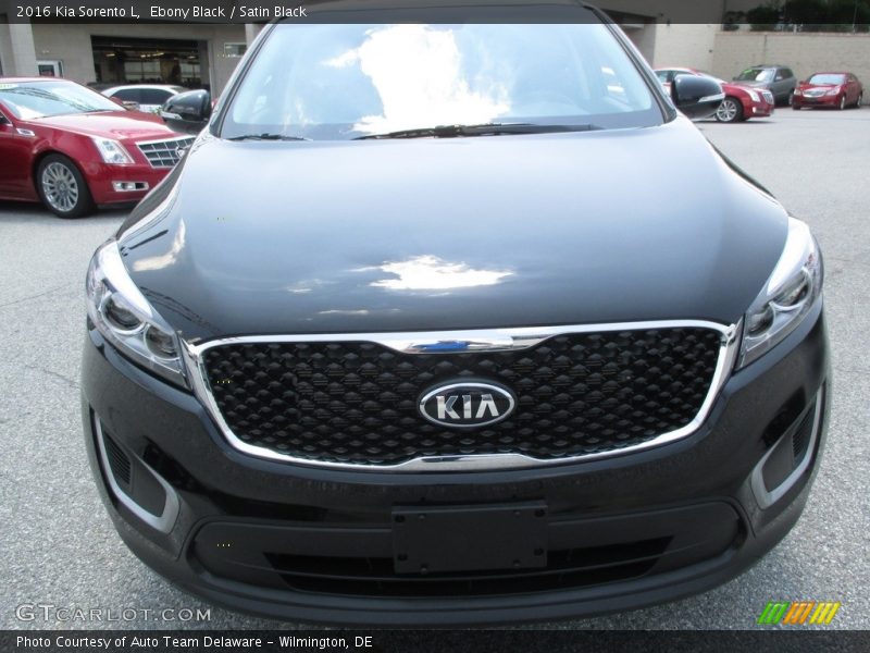 Ebony Black / Satin Black 2016 Kia Sorento L