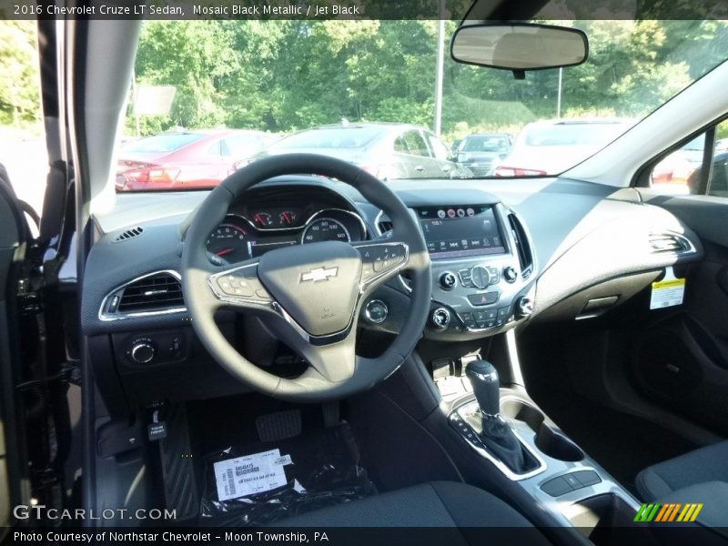 Mosaic Black Metallic / Jet Black 2016 Chevrolet Cruze LT Sedan