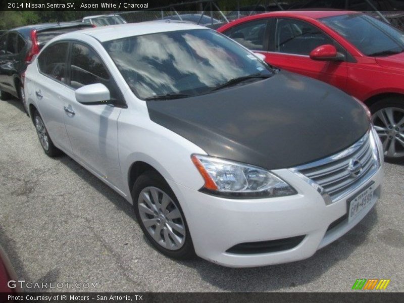 Aspen White / Charcoal 2014 Nissan Sentra SV