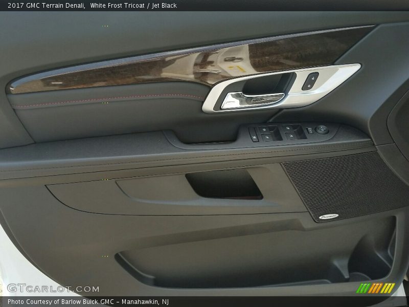 White Frost Tricoat / Jet Black 2017 GMC Terrain Denali