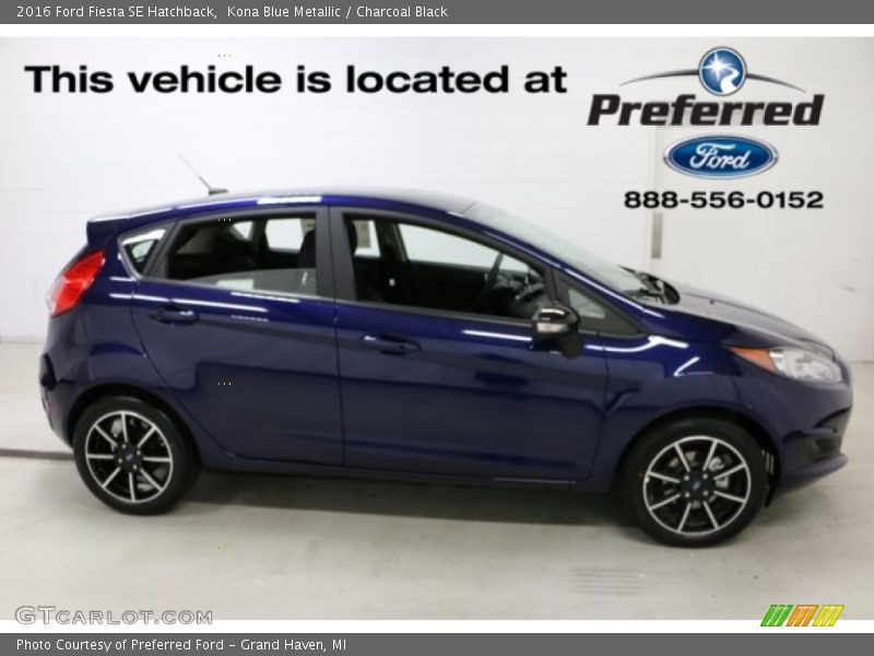 Kona Blue Metallic / Charcoal Black 2016 Ford Fiesta SE Hatchback