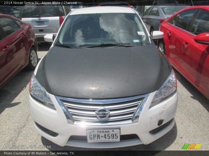 Aspen White / Charcoal 2014 Nissan Sentra SV