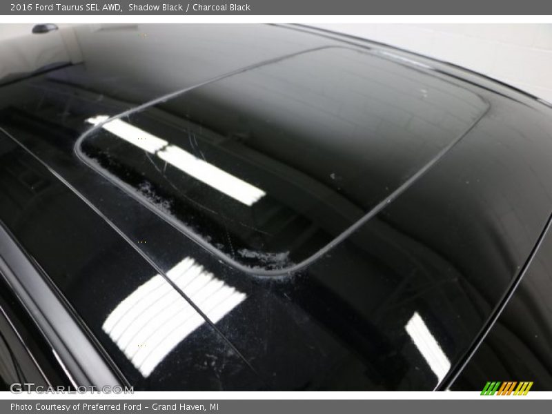 Shadow Black / Charcoal Black 2016 Ford Taurus SEL AWD