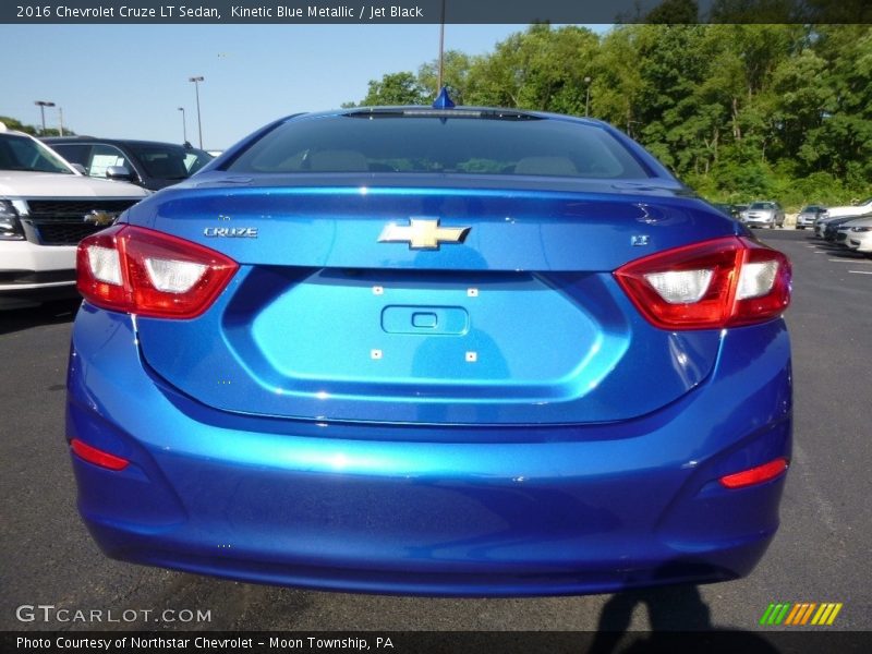 Kinetic Blue Metallic / Jet Black 2016 Chevrolet Cruze LT Sedan