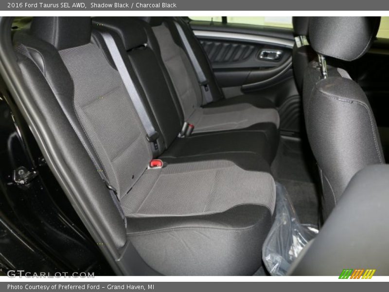 Shadow Black / Charcoal Black 2016 Ford Taurus SEL AWD
