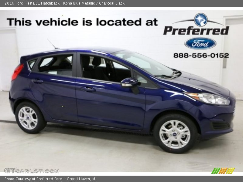 Kona Blue Metallic / Charcoal Black 2016 Ford Fiesta SE Hatchback