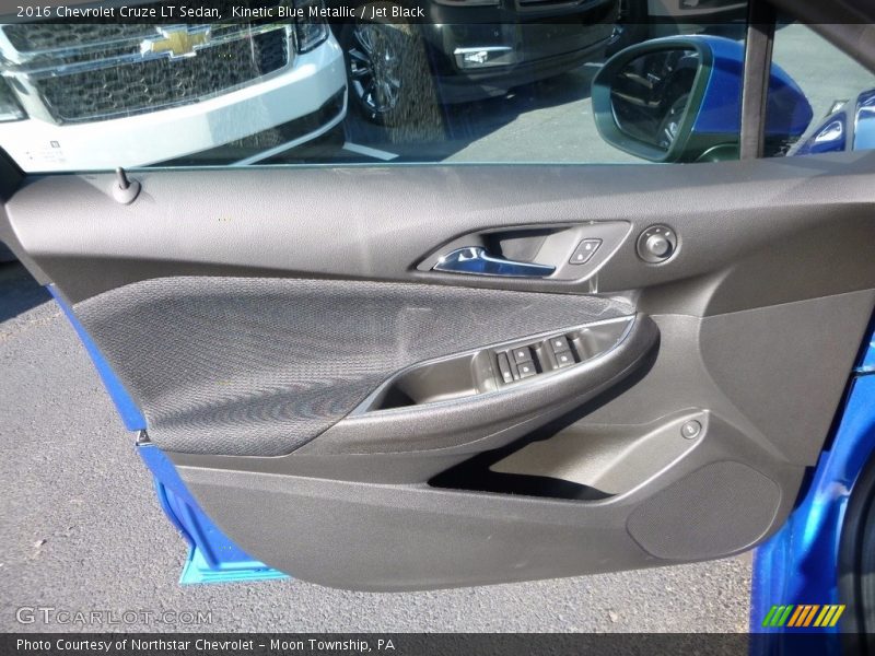 Kinetic Blue Metallic / Jet Black 2016 Chevrolet Cruze LT Sedan