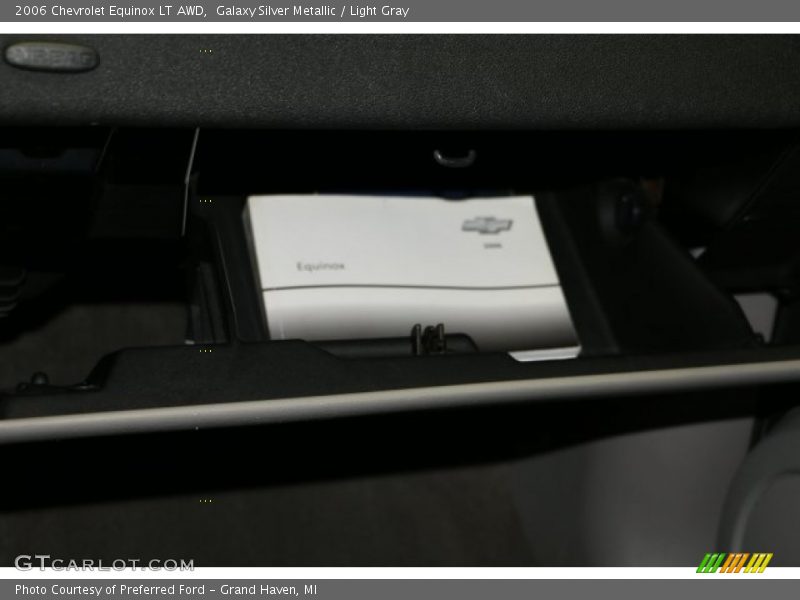 Galaxy Silver Metallic / Light Gray 2006 Chevrolet Equinox LT AWD