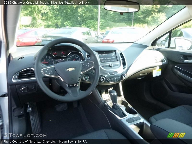 Silver Ice Metallic / Jet Black 2016 Chevrolet Cruze LT Sedan