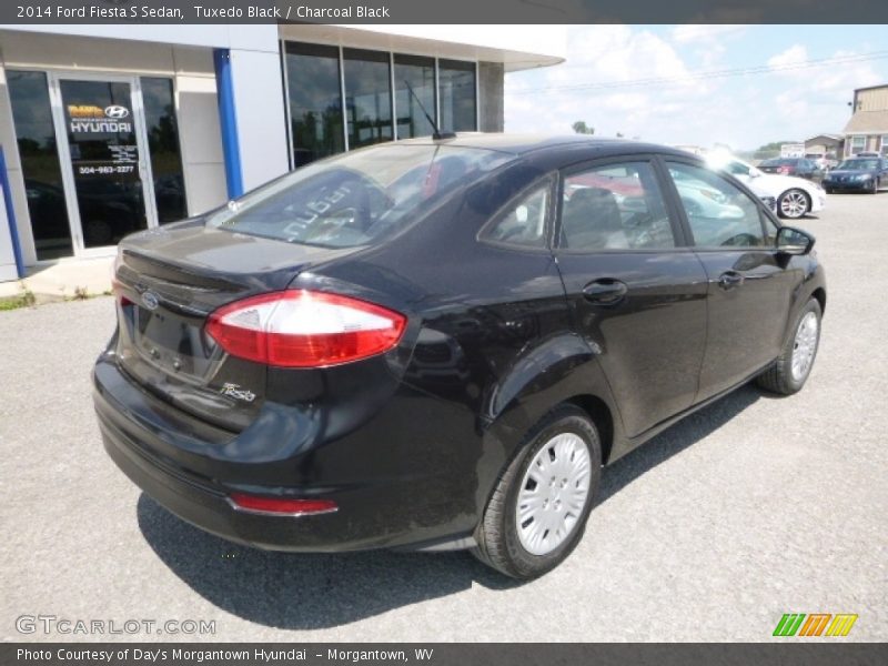 Tuxedo Black / Charcoal Black 2014 Ford Fiesta S Sedan