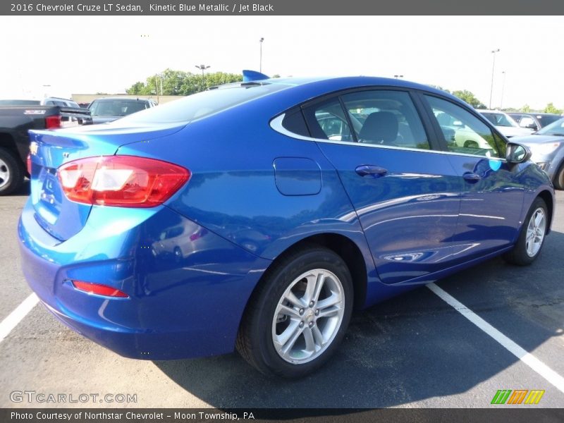 Kinetic Blue Metallic / Jet Black 2016 Chevrolet Cruze LT Sedan