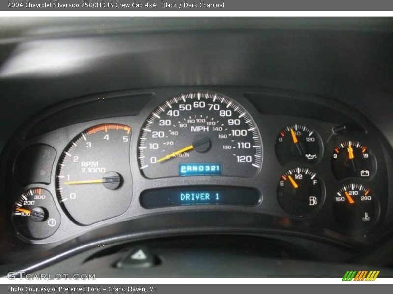 Black / Dark Charcoal 2004 Chevrolet Silverado 2500HD LS Crew Cab 4x4