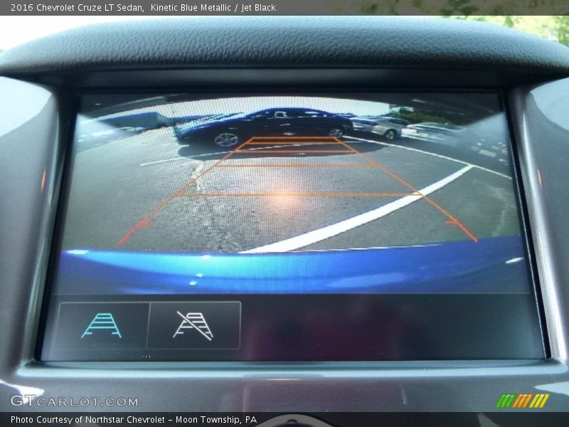 Kinetic Blue Metallic / Jet Black 2016 Chevrolet Cruze LT Sedan
