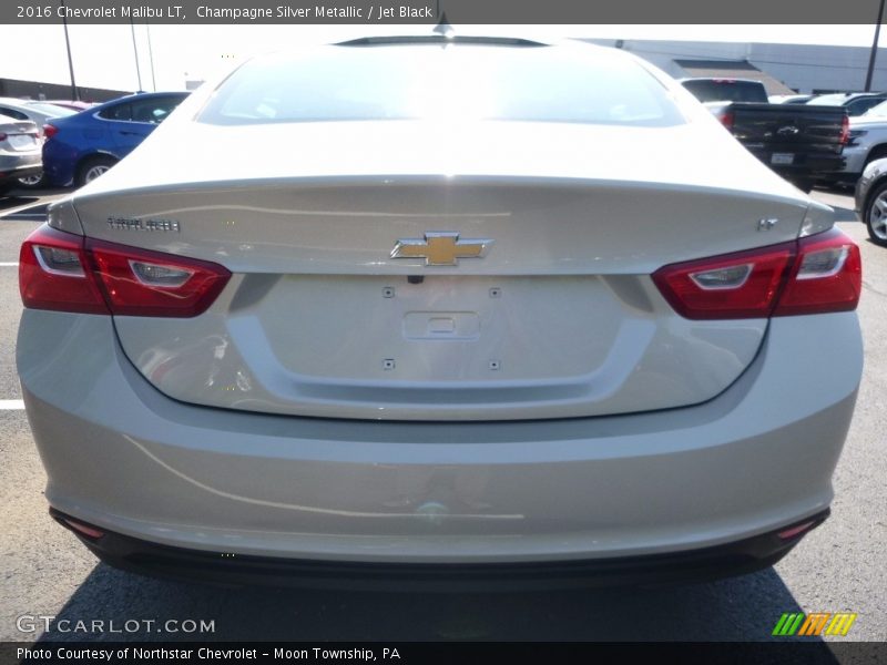 Champagne Silver Metallic / Jet Black 2016 Chevrolet Malibu LT