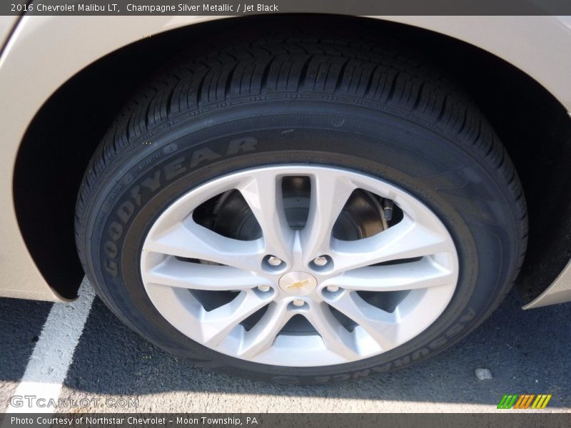Champagne Silver Metallic / Jet Black 2016 Chevrolet Malibu LT
