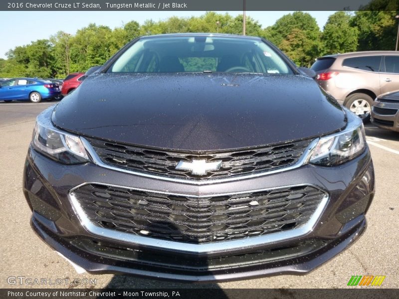 Tungsten Metallic / Jet Black 2016 Chevrolet Cruze LT Sedan