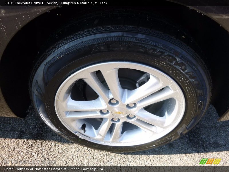 Tungsten Metallic / Jet Black 2016 Chevrolet Cruze LT Sedan