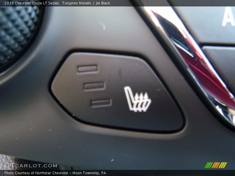 Tungsten Metallic / Jet Black 2016 Chevrolet Cruze LT Sedan