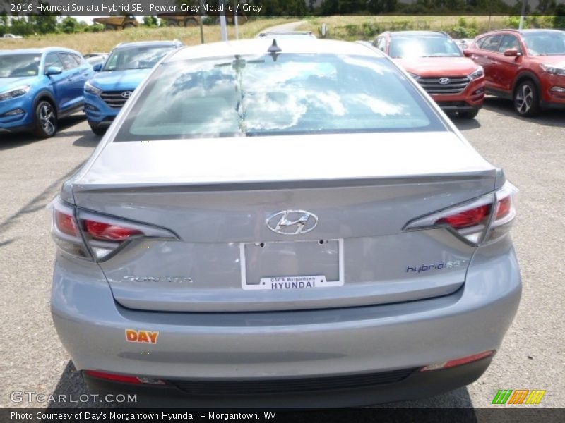 Pewter Gray Metallic / Gray 2016 Hyundai Sonata Hybrid SE