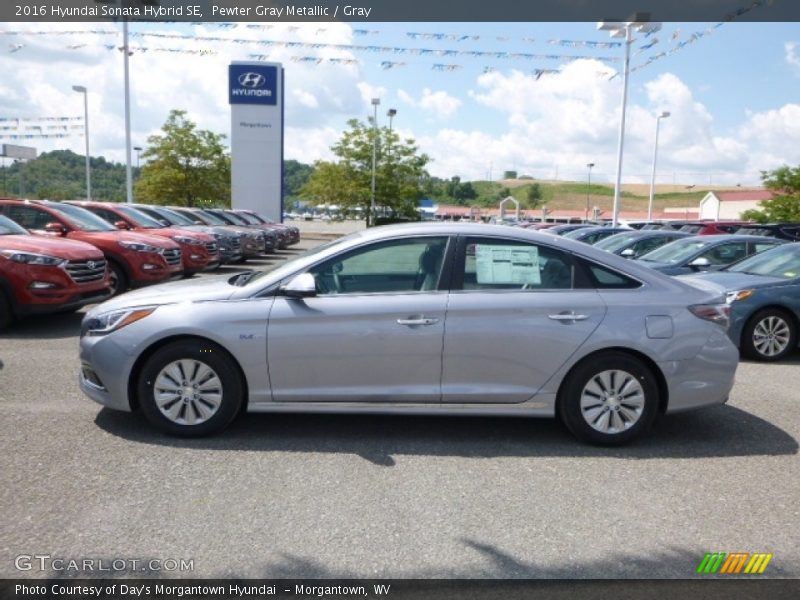 Pewter Gray Metallic / Gray 2016 Hyundai Sonata Hybrid SE